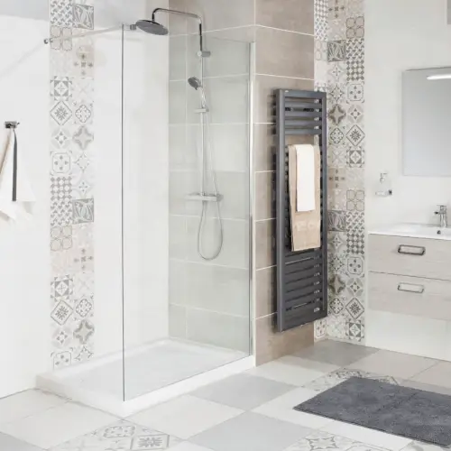 Paroi droite Walk 80 cm , h2m, verre trempé 6 mm, anticalcaire, profilé argent satiné, l1,6cm + bras recoupable 120cm et raccord T - (Alterna)